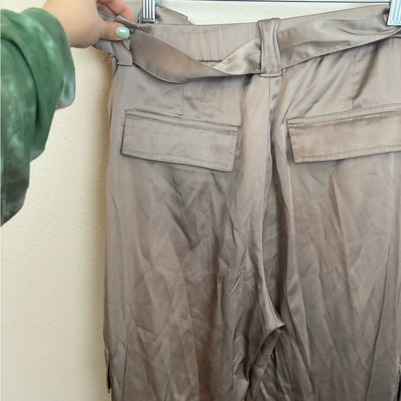 Abercombie Belted Baggy Satin Cargo Pant size  31 - Picture 12 of 14
